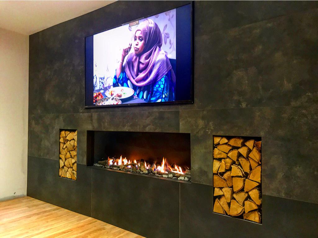 artafexltd's tweet photo. Precision tiling for inset fire and tv wall. https://t.co/frkvekkelK