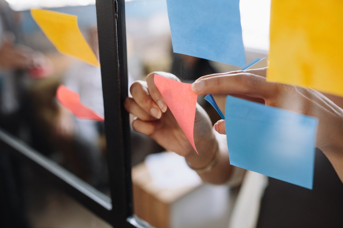 BluefishOffice's tweet photo. Visually orientated or focused on reading words, it is important to organise your workload the best way that suits you.

Post-it notes make getting started easier!

Read more about how you can become a list superhero > https://t.co/BMDZFvFDyD

#OfficeWorkers #OfficeTrends #Postit https://t.co/Olis767Lcq