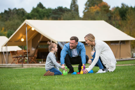 Glamp the Ready Camp way… Far from Hot-tubs and flashy interiors, providing a naturistic base to explore the outdoors getting your feet dirty!  bit.ly/2Oiym1b #dirtyfeet #glamping