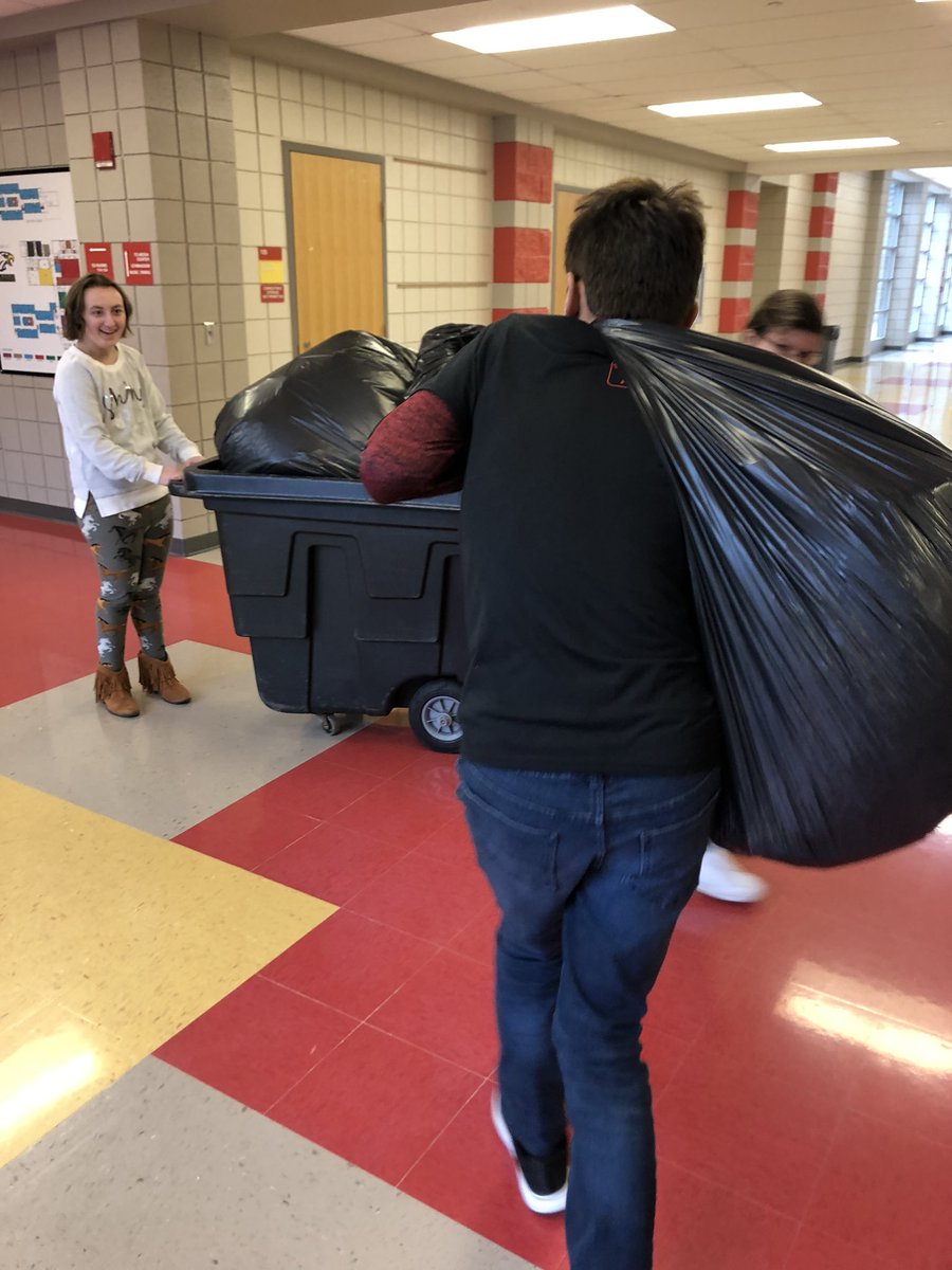 SPearlmutter's tweet image. I had the privilege of helping these awesome kids with their recycling program today! What hard workers!! #werbwms #inspireandguide
