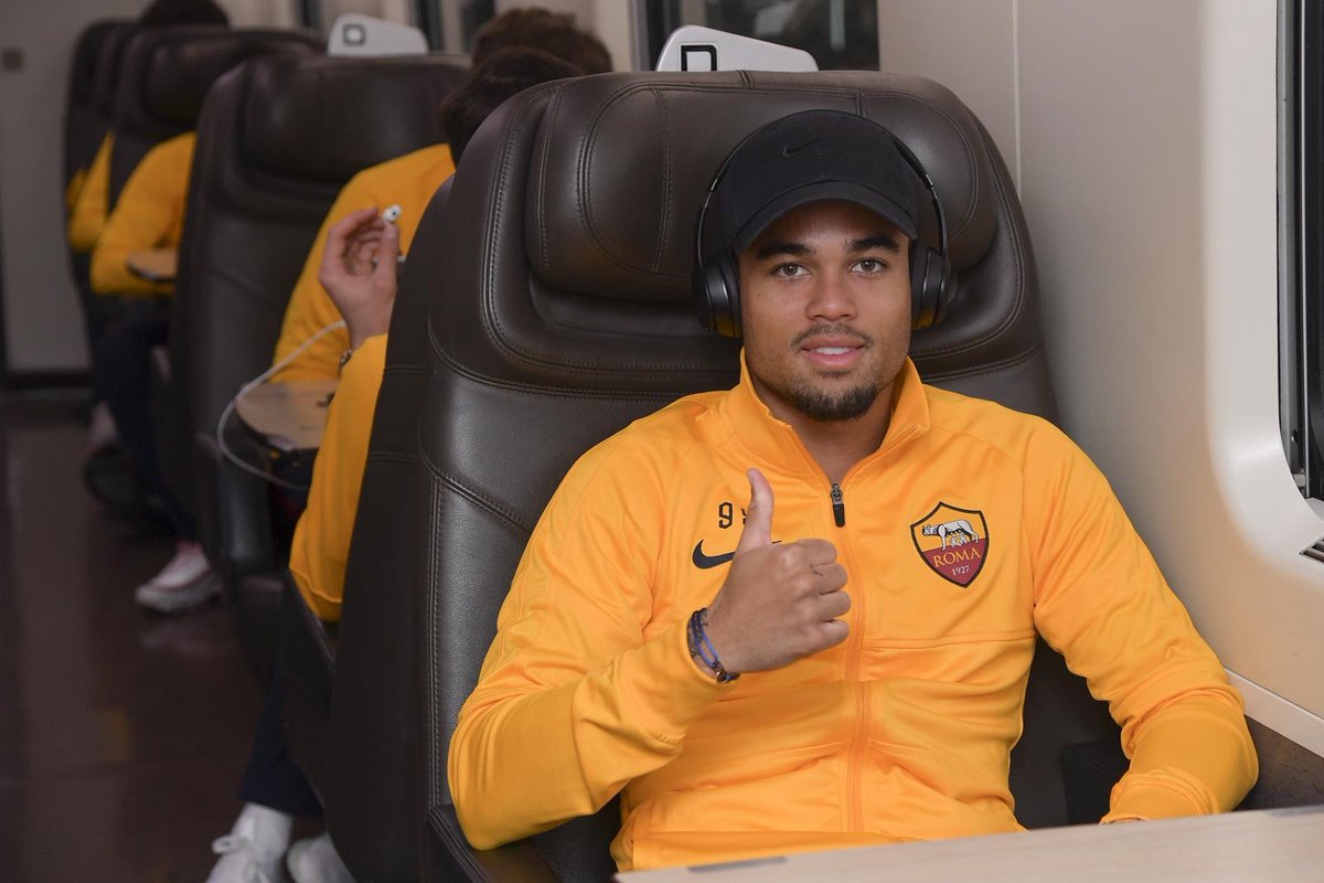 rickmediatz's tweet photo. Njiani ! 🚆
#ASRoma @LeFrecce #SassuoloRoma https://t.co/cTSZ9ASczL