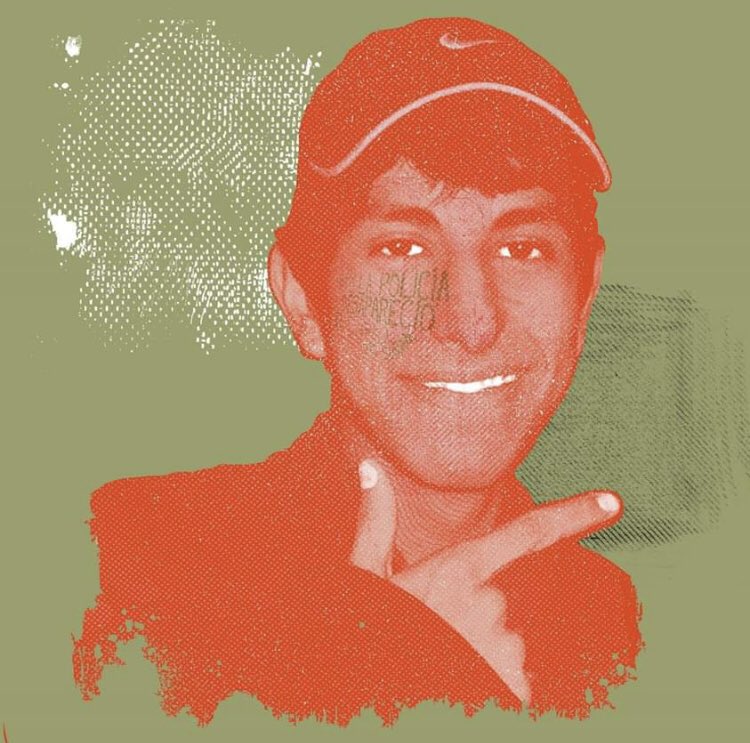 Hoy se cumplen 11 años de la desaparición forzada de Luciano Arruga. El pibe que con 16 años se negó a robar para la policía y por eso lo secuestraron, torturaron y desaparecieron. 

Hoy seguimos pidiendo justicia, por el y por todas las víctimas de violencia institucional.