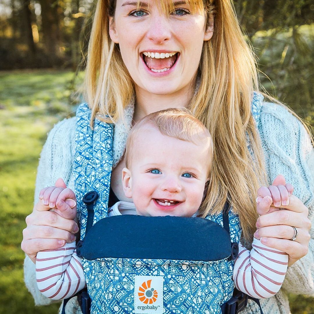 Ergobaby best sale batik indigo