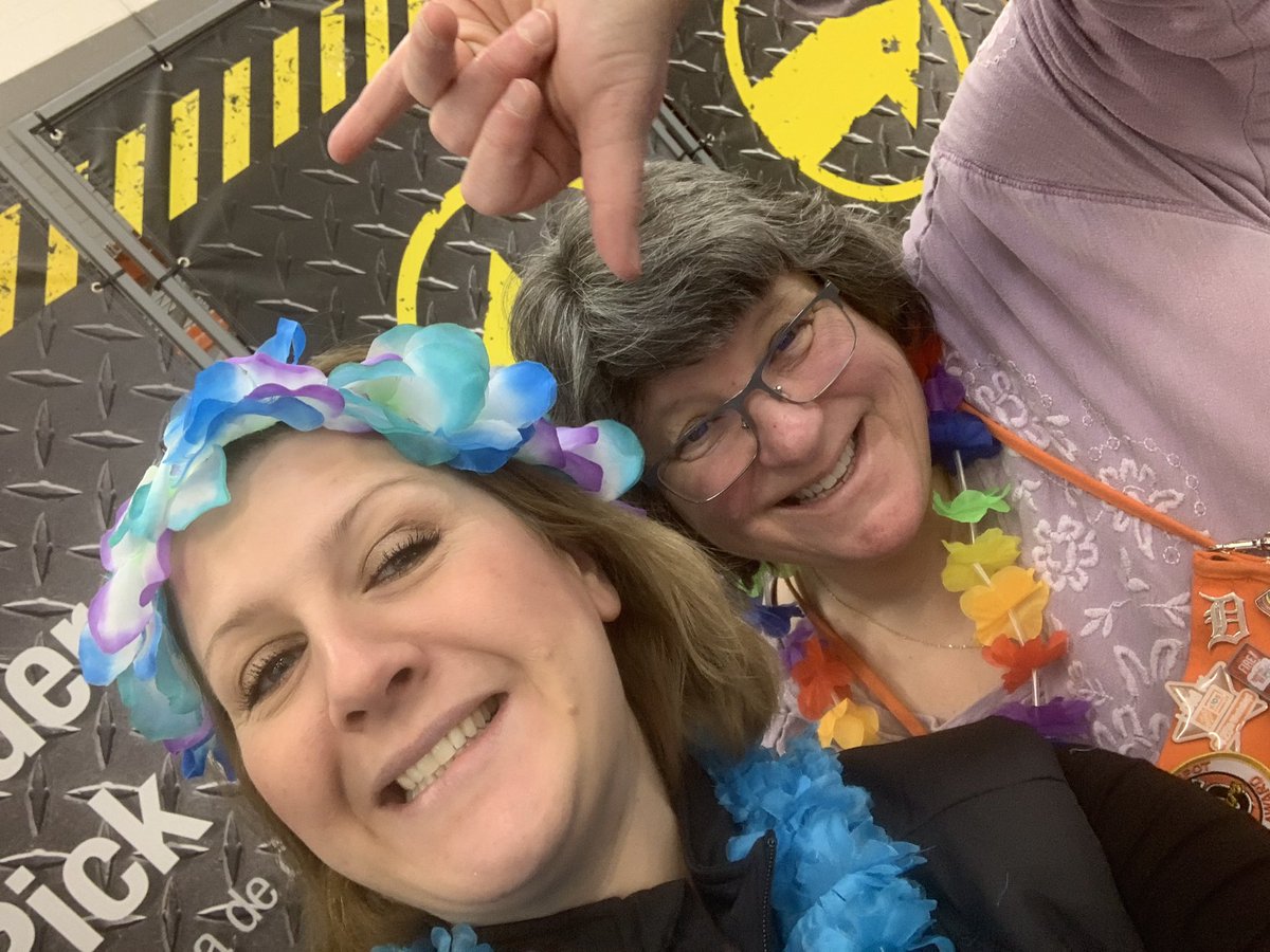 Elza Asanovski (@elzavargulasano) on Twitter photo Aloha 🌺 💃🏼 Fun day at work 🥰 #mwjan2020 <a href="/thd_2703/">THD Canton #2703</a> <a href="/Schulte4A/">Joe Schulte</a> @rmlutz1 <a href="/lyson_sandy/">Sandy Lyson</a> <a href="/AmonTHD/">Amonth Diabolic</a> <a href="/BFiskeTHD/">Brad Fiske</a> Aloha 🌺 💃🏼 Fun day at work 🥰 #mwjan2020 <a href="/thd_2703/">THD Canton #2703</a> <a href="/Schulte4A/">Joe Schulte</a> @rmlutz1 <a href="/lyson_sandy/">Sandy Lyson</a> <a href="/AmonTHD/">Amonth Diabolic</a> <a href="/BFiskeTHD/">Brad Fiske</a>