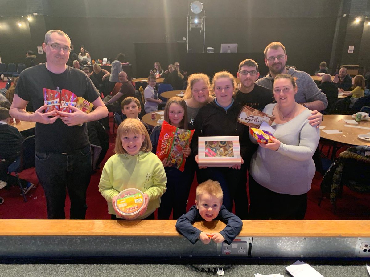 the_foundry's tweet photo. Can you believe this was a whole week ago!! We had a great time at Family Quiz Night! 🎉

Big Thankyou to @shanscupcakes_x, @tescofood, #adaptoutdoorswidnes for donating brilliant prizes for our Winners!! https://t.co/RKpqWlBxws