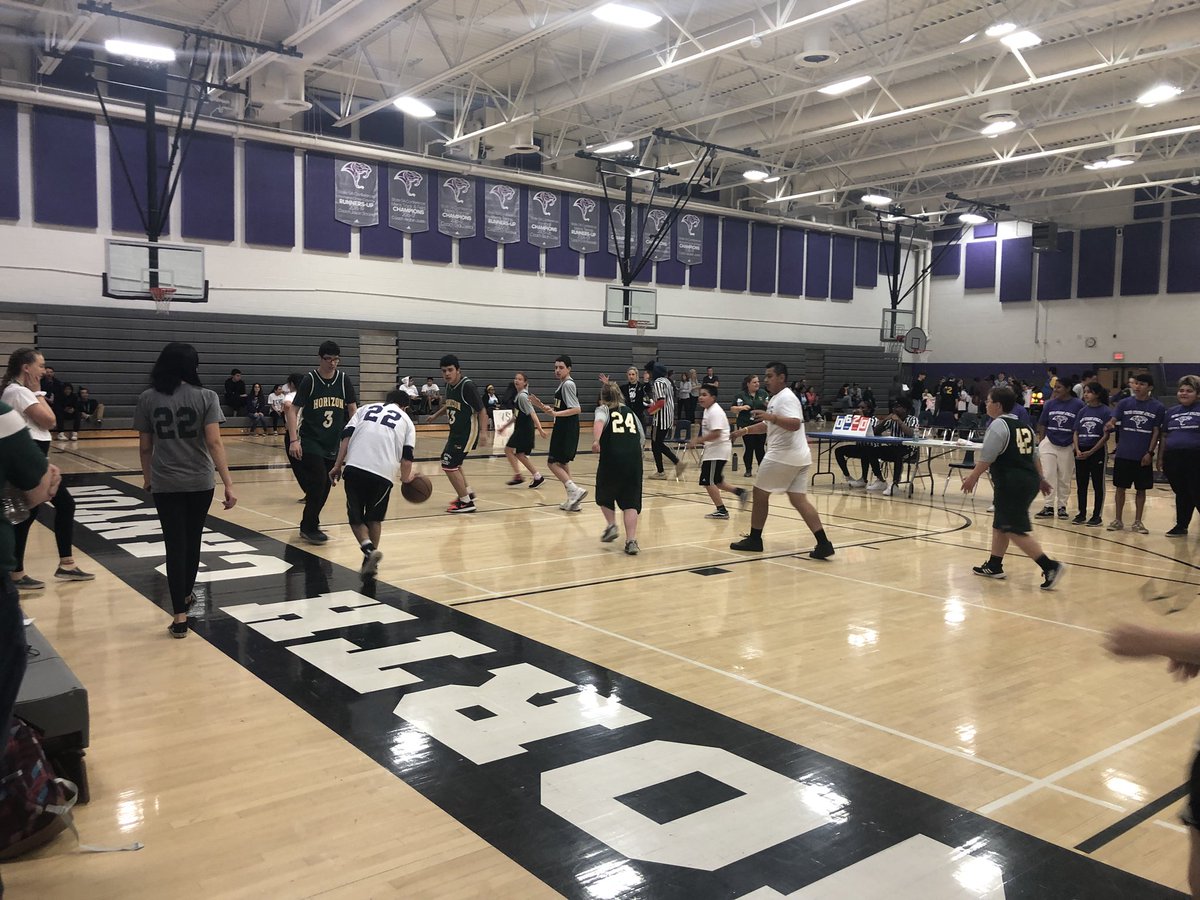 NCHSRattlers's tweet photo. What a fun day at the 2020 United Basketball Tournament hosted here at North Canyon! https://t.co/pwBZwssbd3