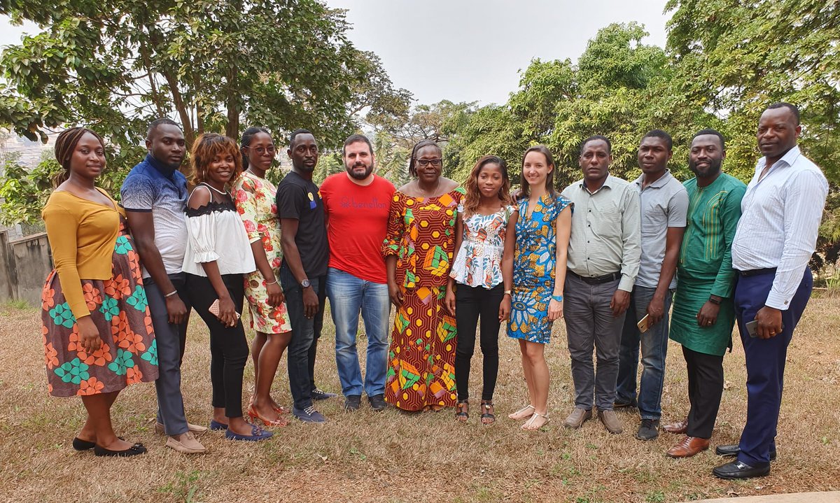 DMCMALVEC's tweet photo. In a 10-day lab workshop our African @DMCMALVEC partners learned how to test #mosquito field samples for species ID, #Plasmodium infection &amp; #InsecticideResistance markers using #RTqPCR &amp; the #AnophelesVector #LabDisk. 
Thank you OCEAC for hosting us!
🇨🇲 🦟👩🏽‍🔬👨🏿‍🔬👨🏻‍🔬👩🏾‍🔬🦟🌍 https://t.co/IkVQ1tgdGH