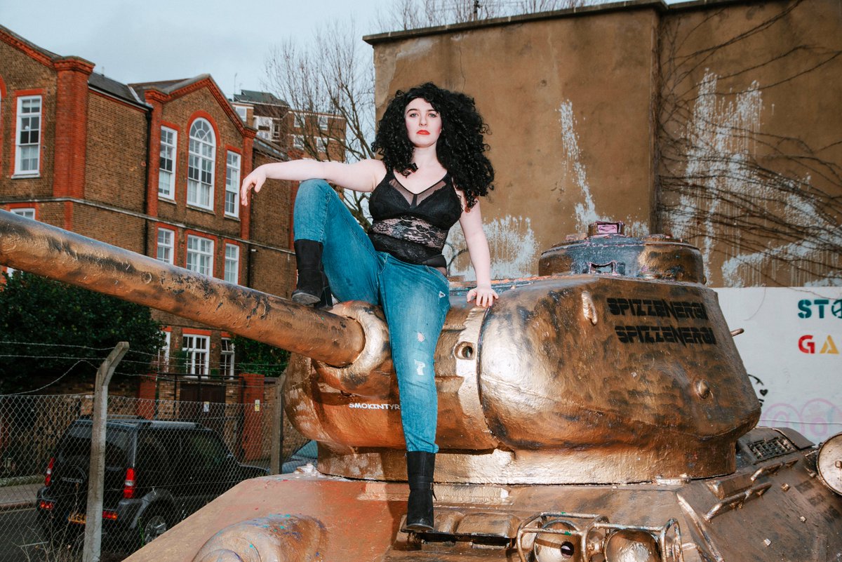 Ranabitesback's tweet photo. @cher  please send some #WordsOfWisdom to your #uk fans on #brexit day. Listening to #turnbacktime is not helping we're #fucked 😧😨😱💀ps #ineedtocher this pic of me dressed as you on a cannon by @RobBrazierPhoto https://t.co/0MgNOYrWMK