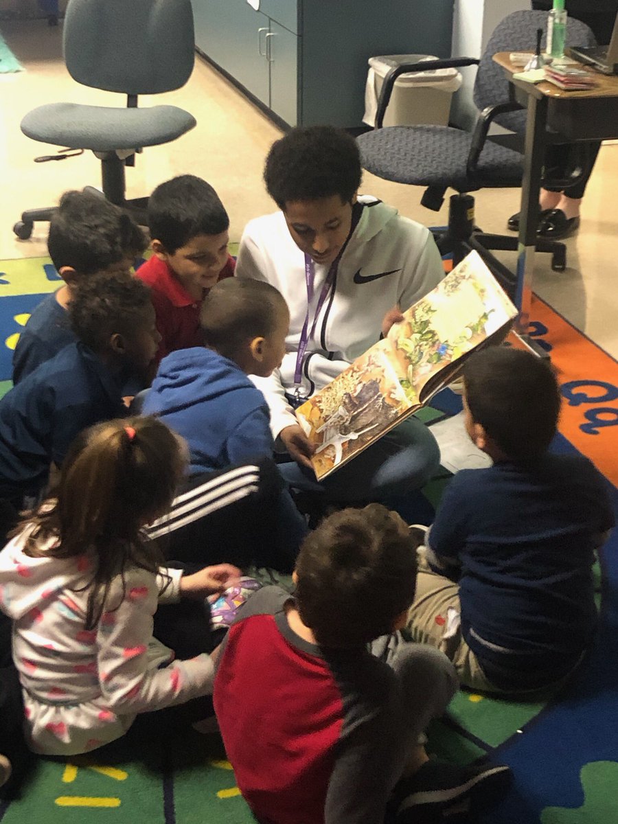 OsceolaHigh's tweet photo. Our upperclassmen at Central Avenue Elementary reading to young students!! Such a beautiful example of how we should care for the next generation. #gokowboys #literacyweek @CAESCougars https://t.co/fNjvt8vaxc