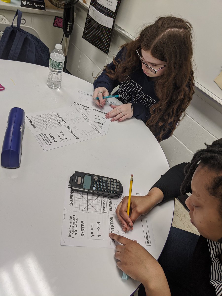 MrsIliescu_HHS's tweet image. #systemsofequations #differentmethods