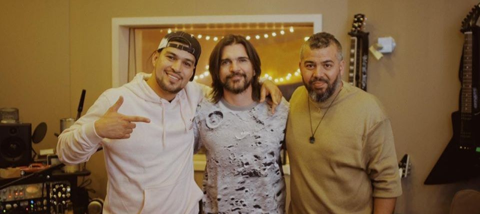 [Lanzamiento] @juanes <a href="/aliakamind/">Ali</a> y @Davidrkrapula de <a href="/DoctorKrapula/">DOCTOR KRAPULA</a> se unen para cantarle a los derechos de la naturaleza en 'One Earth' bit.ly/38Rka72