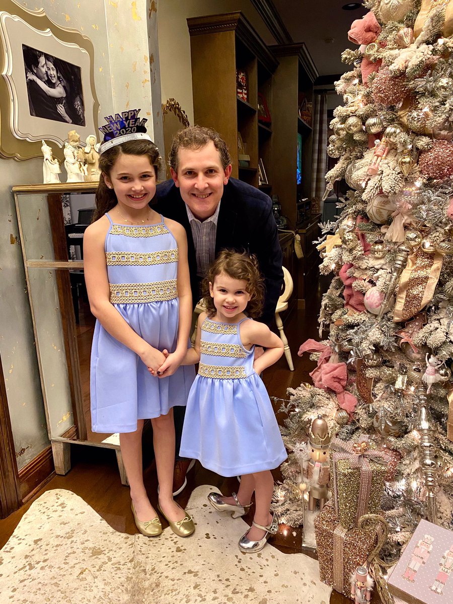 ryanmckay12's tweet photo. My little blessings #girldad #3goggles #princesses https://t.co/p4WYIcw7S6