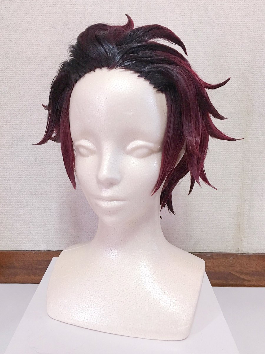 コスプレウィッグ 【 鬼滅の刃 / 竈門炭治郎 】 ご依頼のウィッグです