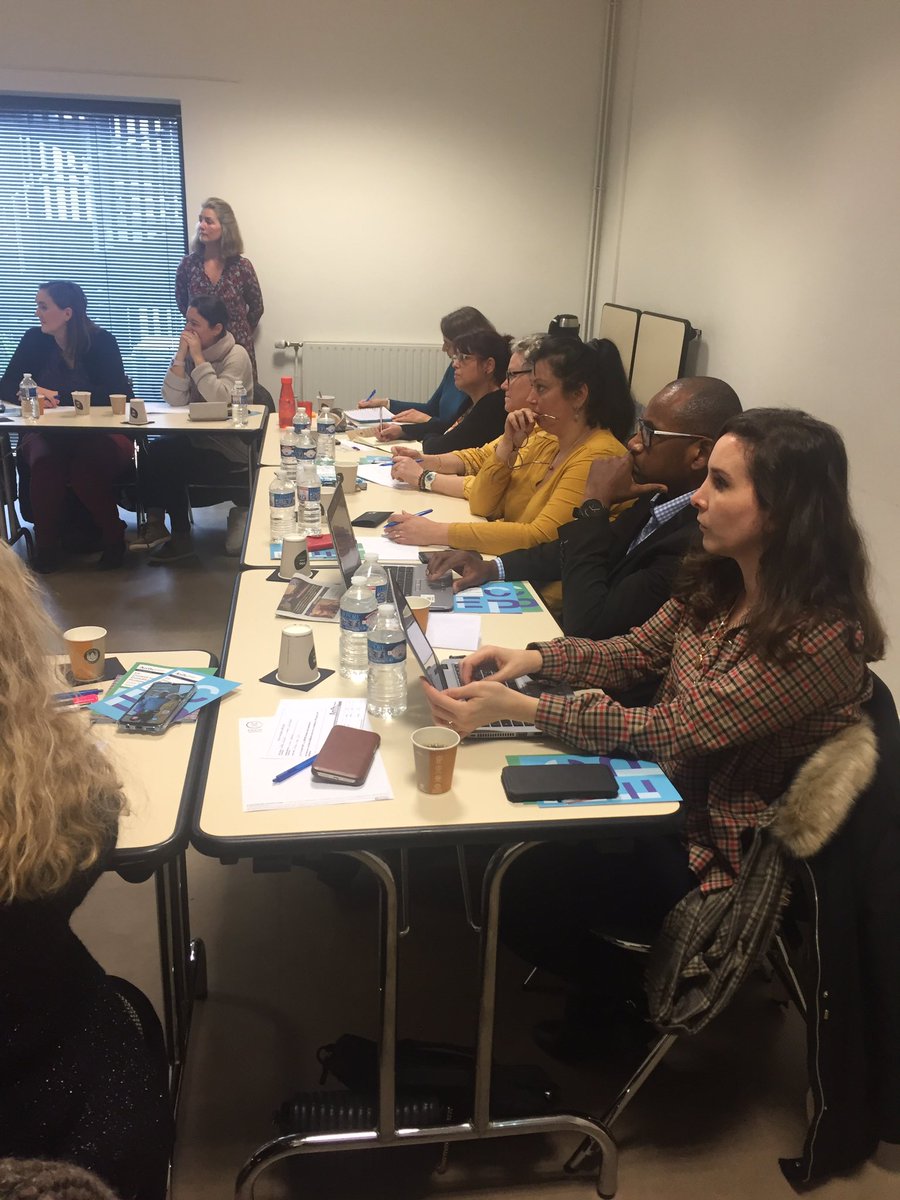 AnfhBretagne's tweet photo. #CEP | un conseiller en évolution pro est dans la méthodologie 🤔 (gestion de projet, suivi) et le conseil 🤓 (réseaux)  https://t.co/QCxTC8IB3h https://t.co/cIAHzjgJXl