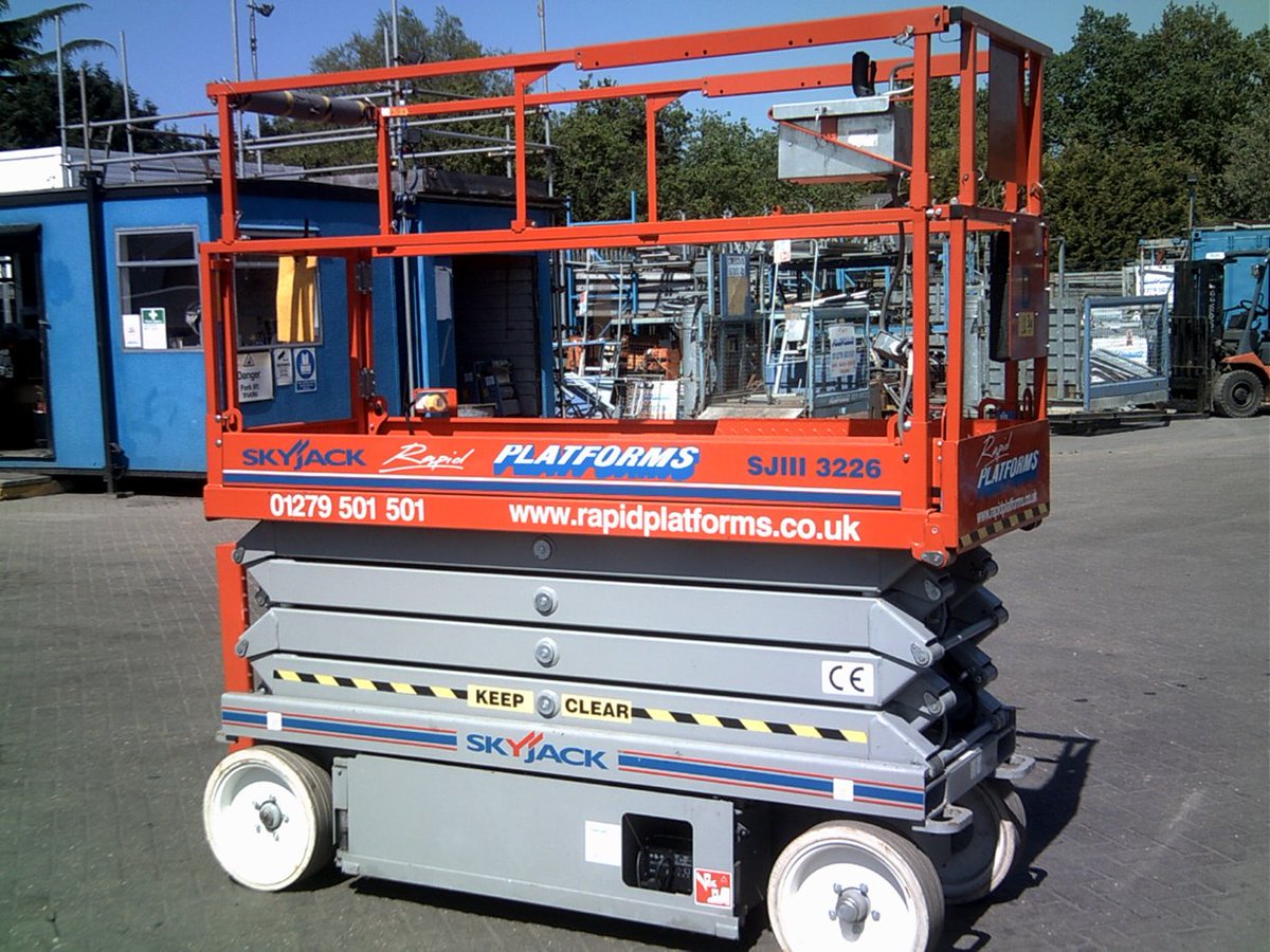 RapidPlatforms's tweet photo. Get the right Scissor Lift with your next hire with Rapid Platforms. Contact us today to hire: https://t.co/4aWmHJplgG #RapidPlatforms https://t.co/SCGf9XKTpf