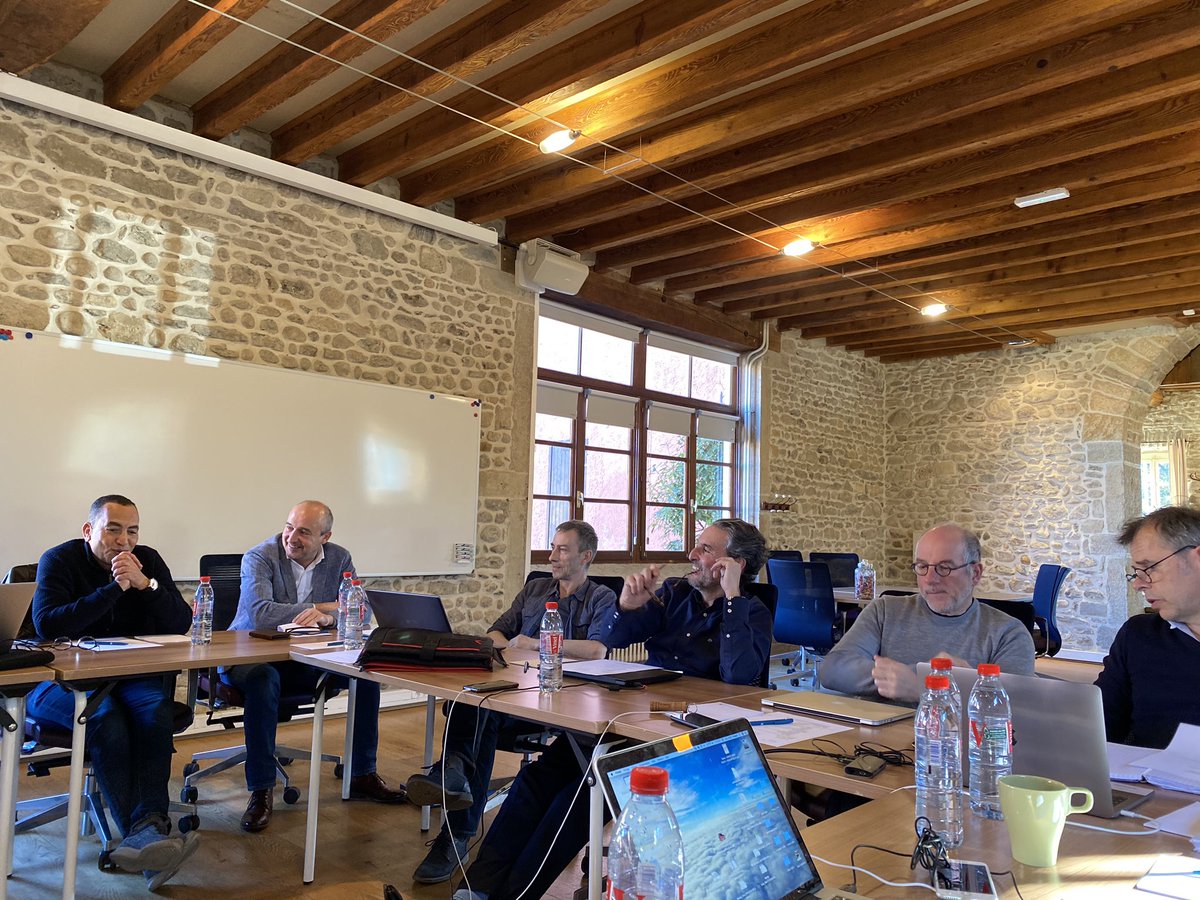 Top départ du Séminaire du GRCI pour débriefing de l’édition 2019 et préparation de l’édition 2020. Séances de travail dans la bonne humeur <a href="/GRCIcardio/">GRCI</a>
