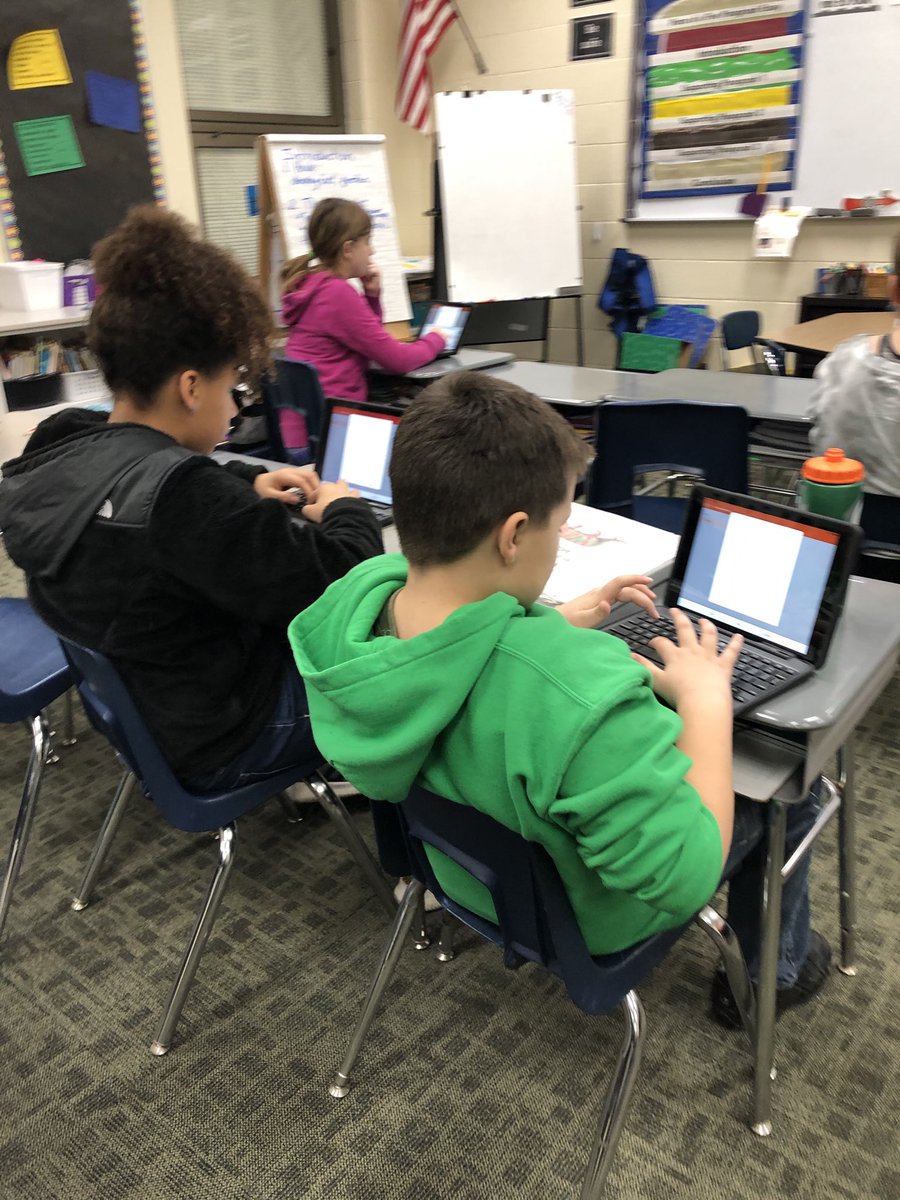 JackiMcKinney2's tweet photo. Should animals be kept in zoos? Students are debating through a Canvas discussion for our persuasive writing unit.
#TweetThatTechYES https://t.co/kf9lyQMxx6