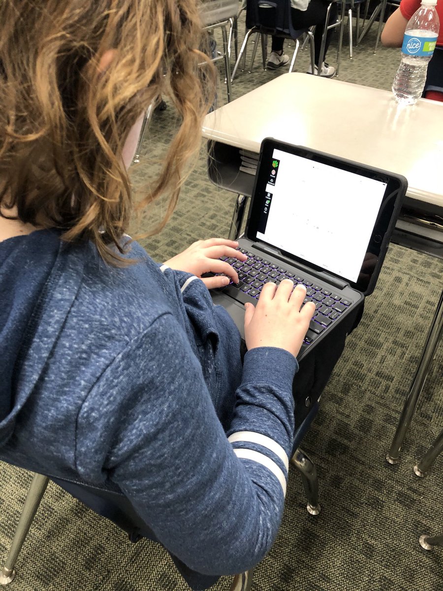 JackiMcKinney2's tweet photo. Should animals be kept in zoos? Students are debating through a Canvas discussion for our persuasive writing unit.
#TweetThatTechYES https://t.co/kf9lyQMxx6