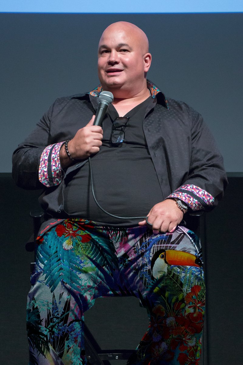 jemetzca's tweet photo. @robertkelly #LABobby https://t.co/0Hx4mqAPJ4