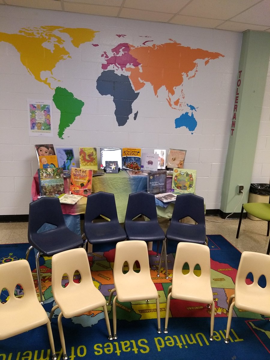 JCPS_ELID's tweet image. The Assessment Team is Ready to Read our World, and sing in many Languages too at ESL Intake.
#READYOURWORLD
#ManyLanguages
#Diversity