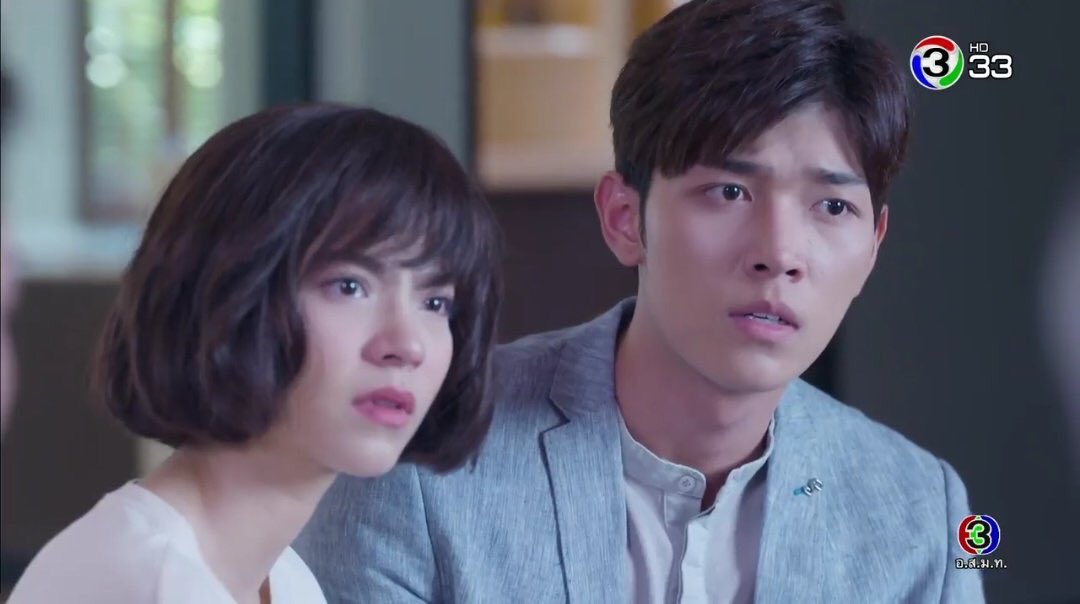 ห๊ะ!!!!!!!! กันทั้งบ้านทั้งเมืองงงงง 

#ซ่อนเงารักep10