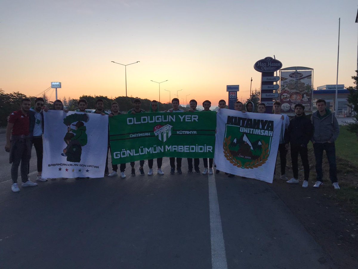 UBDkutahya's tweet photo. #YenidenZirveye 
#UmutturBursasporDaima https://t.co/wcEvLol3LF