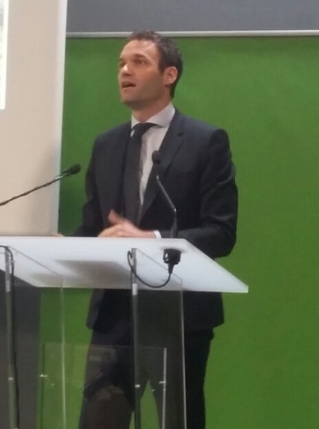 Remise des labels Ecojardin <a href="/Label_EcoJardin/">Label EcoJardin</a> en présence de Brice Huet @Min_Ecologie. Rencontre Ecojardin #Paris. Bravo aux gestionnaires des nouveaux #espacesverts labellisés en 2019 pour la qualité de leur gestion  écologique 👏 ! label-ecojardin.fr