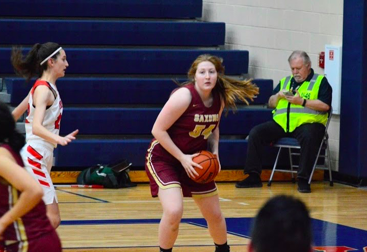 SHS_Girls_Hoops's tweet photo. 🚨SENIOR ALERT: #44 JACKIE DRS🚨
Jackie Drs is a two year varsity member who believes that success comes by getting help from the people around you!  Her favorite memory was when the team beat Conant on Katie’s buzzer beater! https://t.co/YvaO2pOKn4