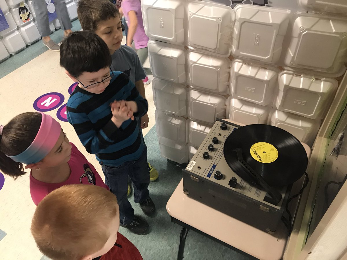 MrsDeTeaches's tweet photo. Who knew an oldies record would be such a hit? Friday dance party for K-2! Thank you, Andrea Tamburrino, for leaving the record player behind!#VikingP3 #HopewellLittleVikings https://t.co/HrzVhUuvq4