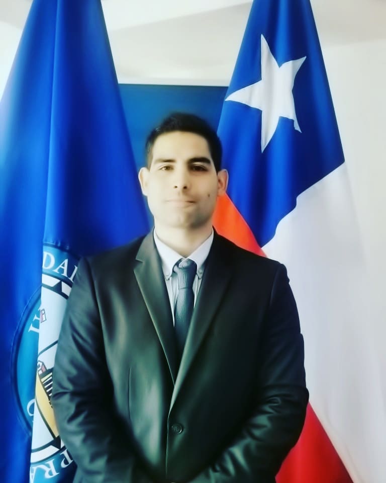 face_unap's tweet photo. Estudiante de INGECO rinde examen de grado ✌️

Revisa la noticia aquí 👇https://t.co/udI82ALDJP

Facultad de Ciencias Empresariales es lo que quiero ‼️

#FACE #UNAP #IQUIQUE
#ANTOFAGASTA #ARICA #CALAMA #SANTIAGO #VICTORIA #ELSUEÑOQUEQUIEROUNAP https://t.co/0bFyjGMmMk