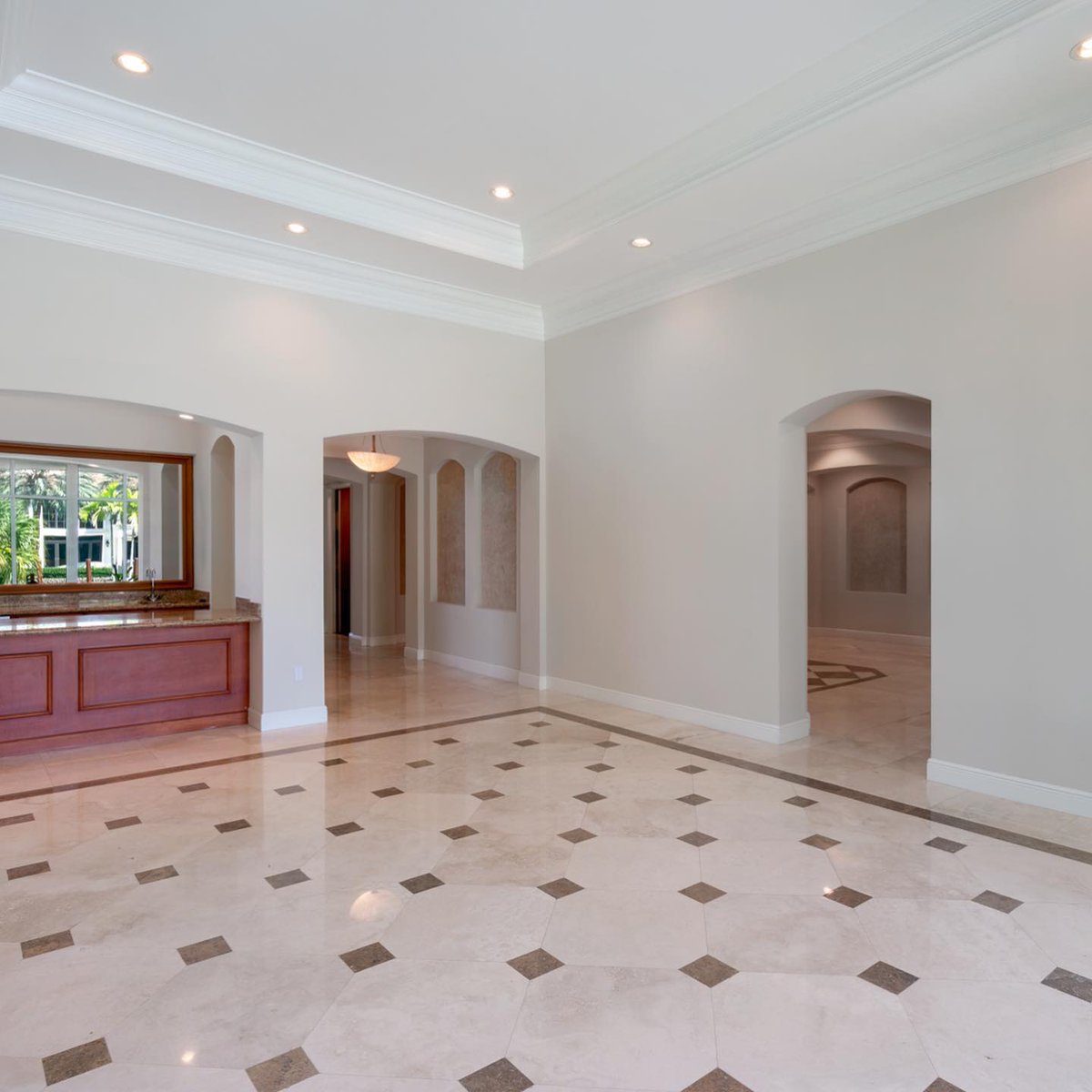 Wow I Just Sold!! 598 Golden Beach Drive 6 🛌 6.5 🛀 Built in 2002 Corner Waterfront lot Congrats to the new buyers! Welcome to Golden Beach #LydiaEskenazi #GoldenBeachrealtor #Goldenbeachrealestate #TownofGoldenBeach #GoldenBeach33160 #GoldenBeachWaterfront