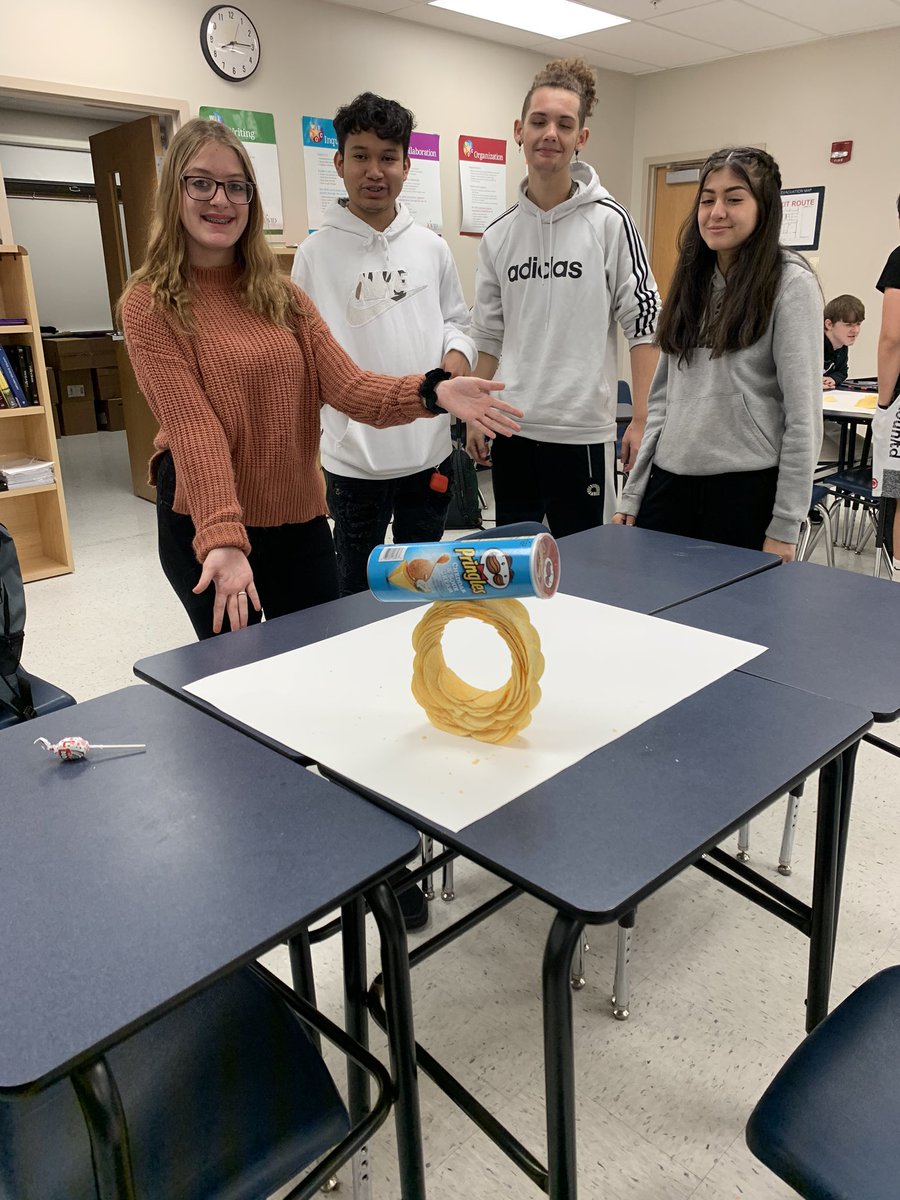 Awesome Fun Friday team work!! <a href="/PascoAVID/">Kristin Ingold</a> <a href="/FivayHighSchool/">Fivay HS Falcons</a> #falconpride