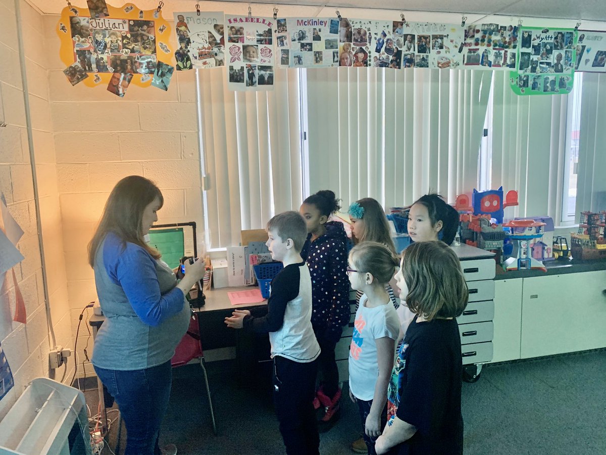 Mixed Media  Club is ready to take pictures! <a href="/EdmonsonLions/">Edmonson Elementary | The Lamphere Schools</a> <a href="/LamphereSchools/">Lamphere Schools</a> #wearelamphere