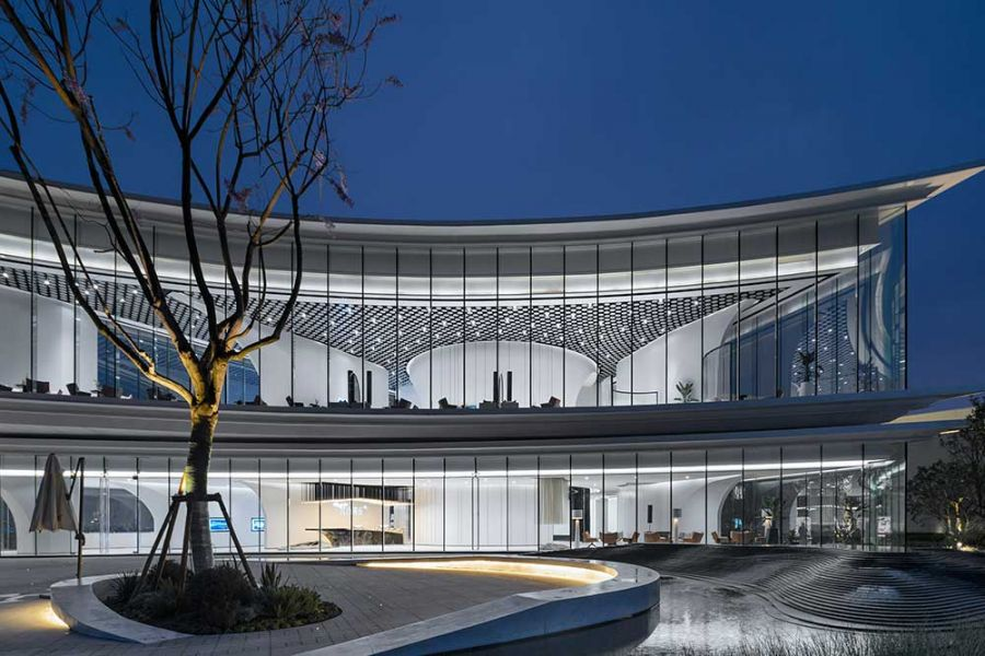 BIMMonde's tweet photo. Une galerie pour milléniaux imaginé par Ippolito Fleitz 😯🤟
Le centre de vente CIFI est un lieu de rencontre exceptionnel qui, vu de l'extérieur, ressemble à une galerie d'art ! 👀 #architecture #design
https://t.co/C6V503n4Xi https://t.co/dt1AtJ4KBL