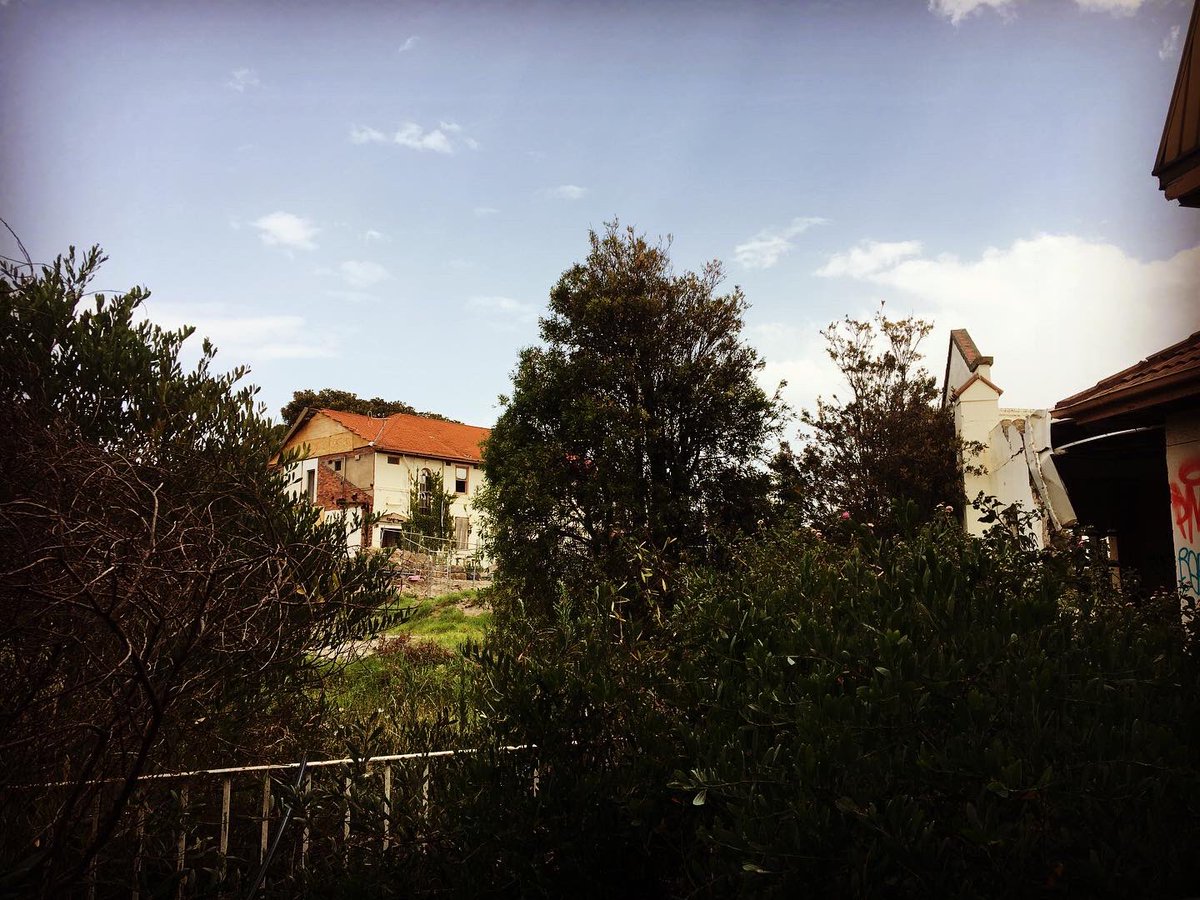 MelbourneUrbex's tweet photo. #UrbexMelbourne #Abandoned https://t.co/5wAYJrkuxp