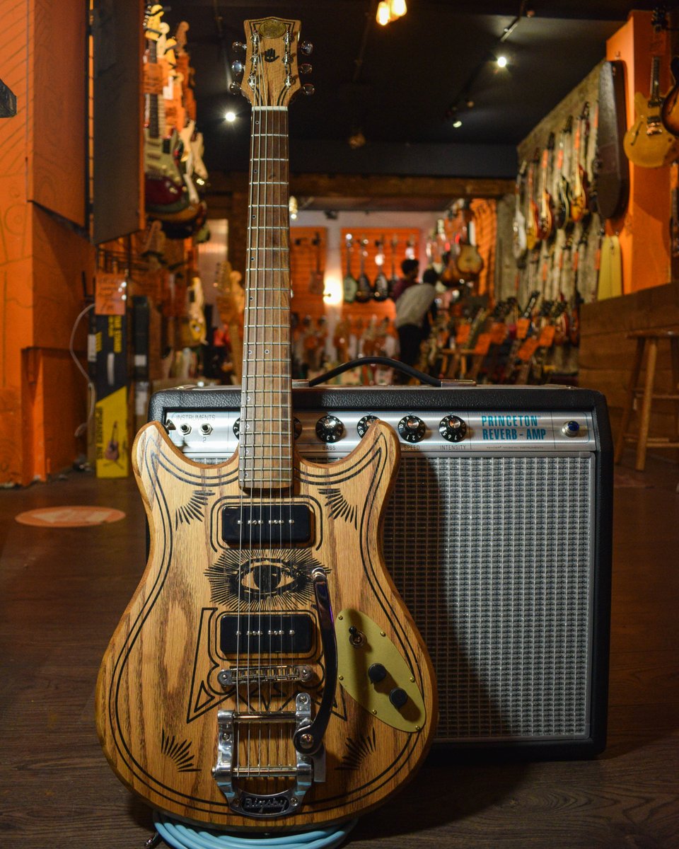 IT'S A KIND OF MAGIC! Check out the new Blast Cult Magic 13 ready to be played by you!

.
#wunjoguitars #wunjo #wunjoelectrics #wunjoacoustics #vintageguitar #denmarkstreet #denmarkstreetlondon  #londonguitars #londonvintageguitars #blastcult #blast #cult