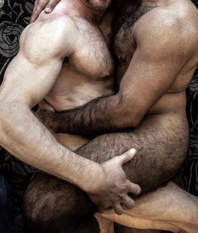 Secteurx_Paris's tweet photo. Allez hop ... 😜💦🐷⛓️🏳️‍🌈 https://t.co/ceXha9dfu3