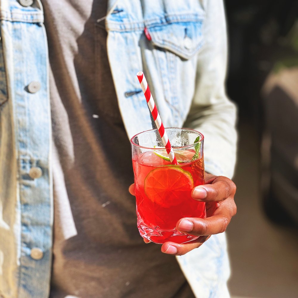 Hangin’ out, chillin’, relaxin’ all cool. 🌵🍹⛱