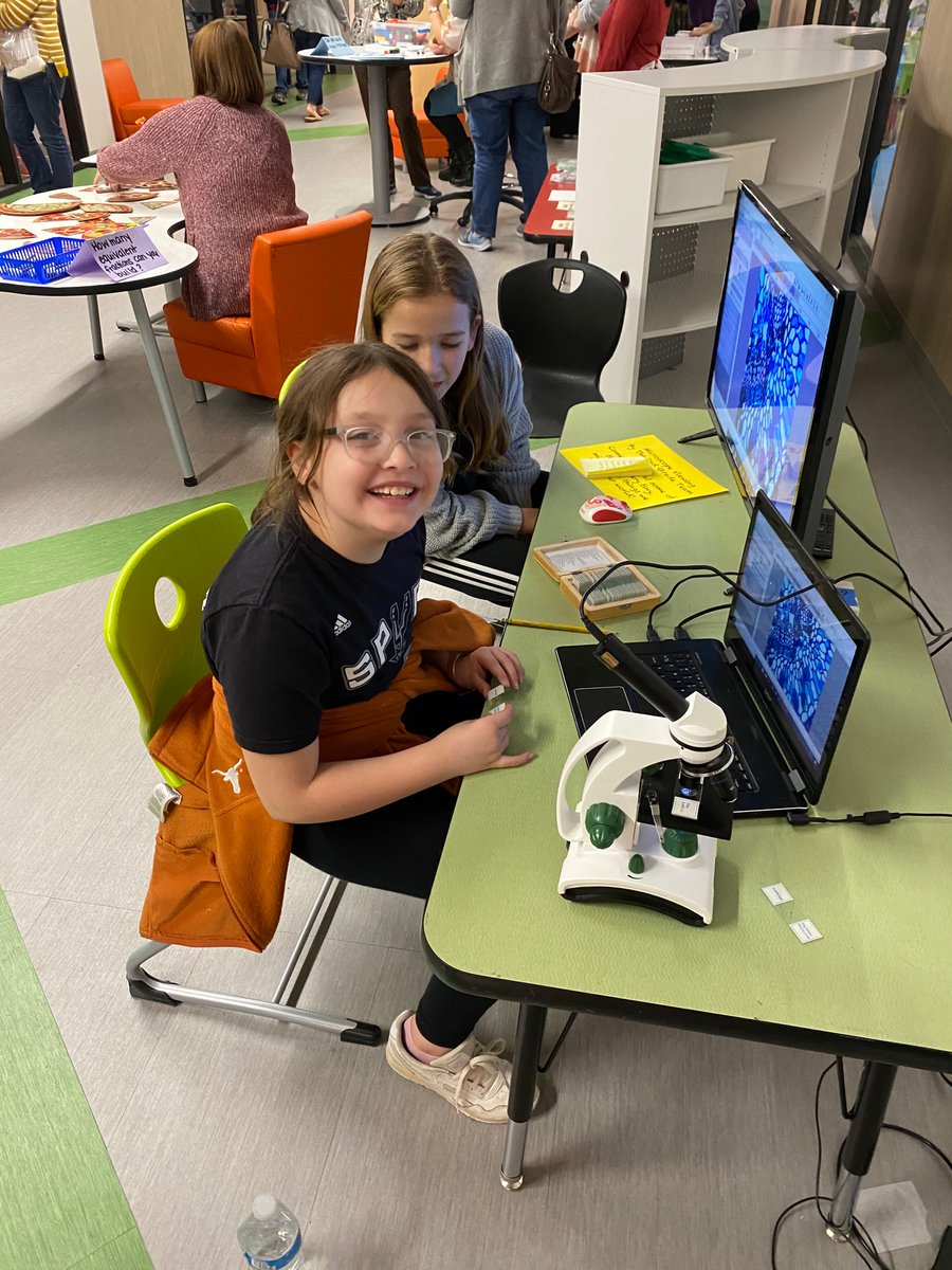 menchacamustang's tweet photo. What a wonderful Math and Science Night!! “It’s like going to the children’s museum”- one parent said!! #menchaca5.0. #handsonlearning https://t.co/ip03g7XISr