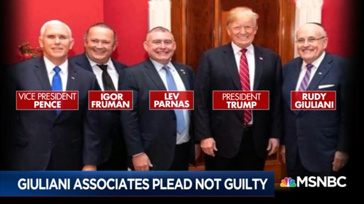 DoniaQue's tweet photo. 70-80% of AmeRica: Hit the STREETS TODAY to
REJECT REPUBLICANS' #VOTEAGAINST WITNESSES &amp; TO  #DEMAND #A #FAIR #TRIAL!  @AmbJohnBolton #JohnKelly As part of the citizenry &amp; of the 4th branch of government, it is your constitution duty to defend Democracy against corruption, Please https://t.co/2QbTZku6Xd