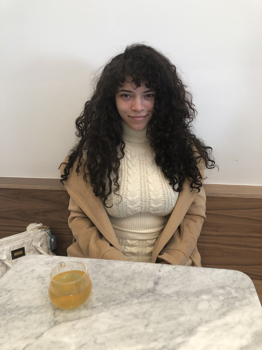 BrittanyVenti's tweet photo. Tea or pee? https://t.co/6eqHW1ON0I