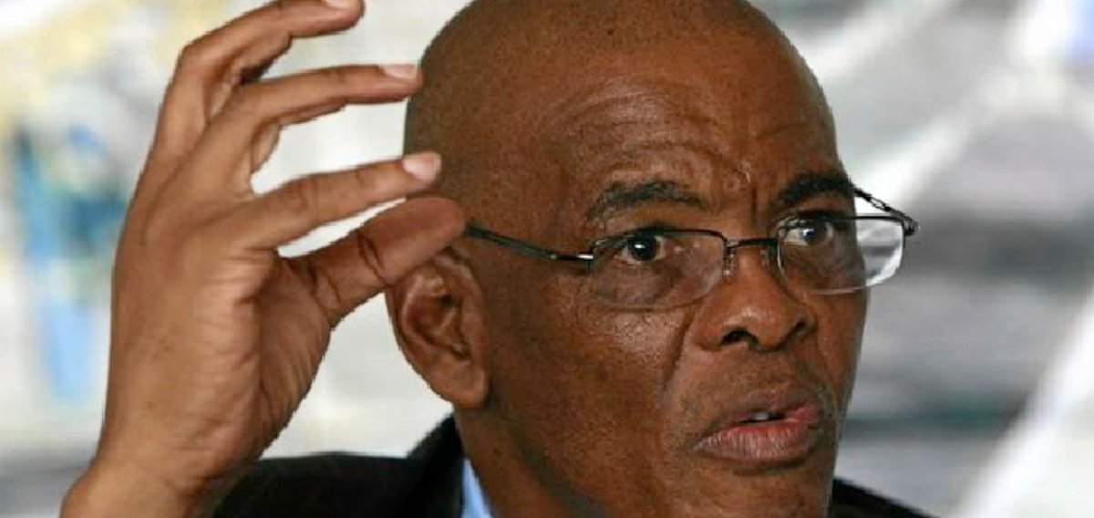 Patrick13655143's tweet photo. @nay10_s @mohale_motaung @Ezasembo Something wrong with you my brother mentally https://t.co/PogBZ6II1w
