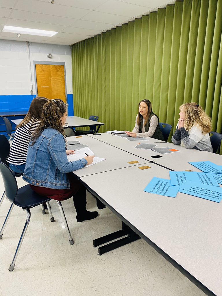 bcps_sld's tweet photo. KAS Mini-Grant Session with elementary and middle school teachers @ShepStingrays and @Bullitt_Lick_MS pushing each other to increase student success on standards and opportunities Thank you @KyDeptofEd #verticalwork #studentsmattermost #MovingForward https://t.co/geW6kyzpk8