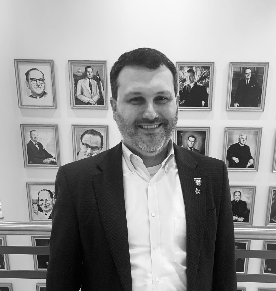 STHCatholic's tweet image. Choir Director Josh Wilson #Grammys2020 winner ... part of @houchamberchoir conducted by Robert Simpson.

Honored for Best Choral Performance for “Duruflé: Complete Choral Works.”

Joins @stevetyrell ‘63 as @STHCatholic #GRAMMYs winner.

Bravo!

#mySTH