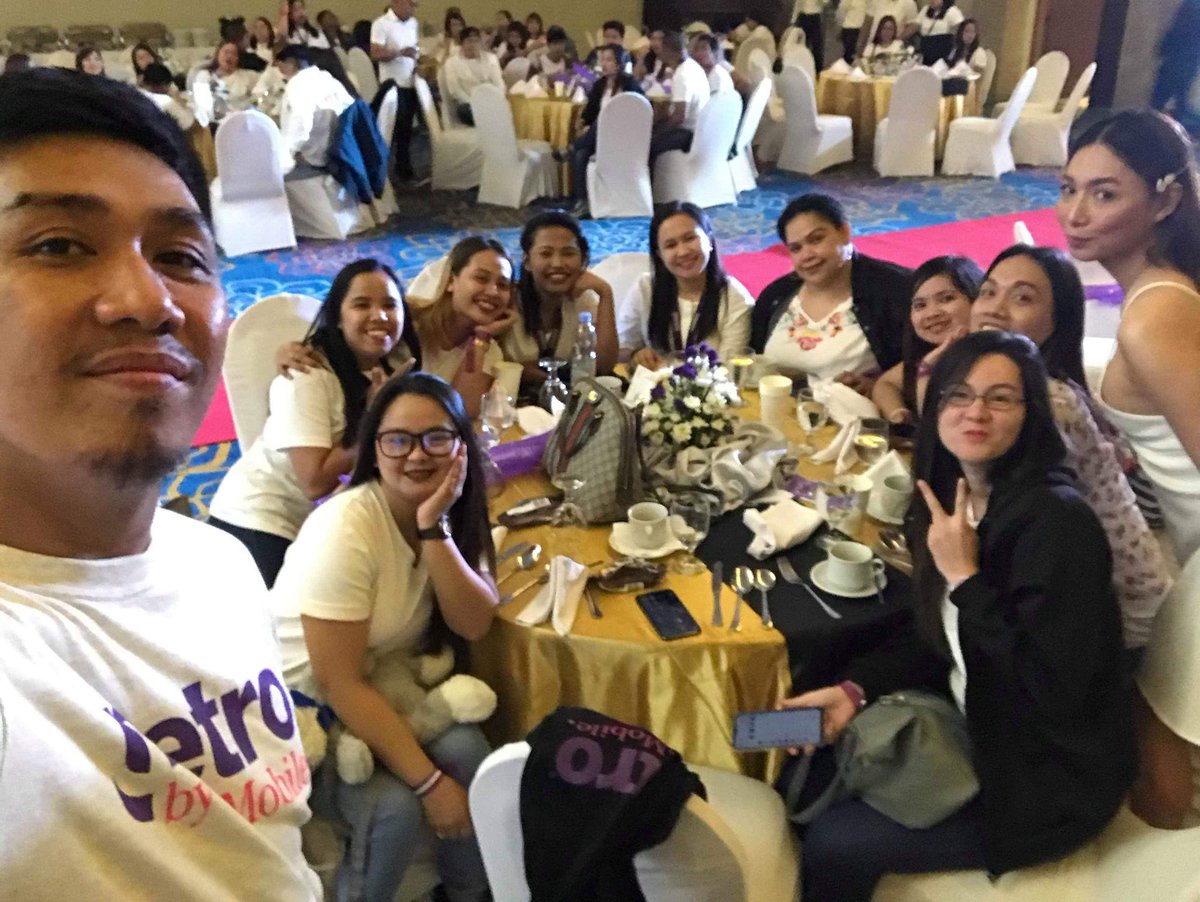 razieraz4's tweet photo. 👏👏👏🤩🤩🤩
#Metrolife
#iloveMetro
#AOY2020 awesomely done
#Congratulations
#ImProudtobeAOY2020
@Greg_MPCS @Jamie_Metro @Josie_MPCS @Markjones291 @jayndallas55 @iamyourritzy @ONE_Clarktastic @ https://t.co/sWZtZqp47L