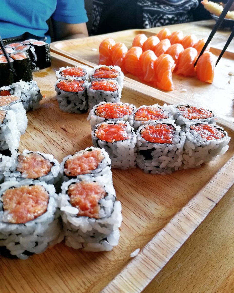 AntonioPuno's tweet photo. Sushi Time https://t.co/6h5xUIID9u