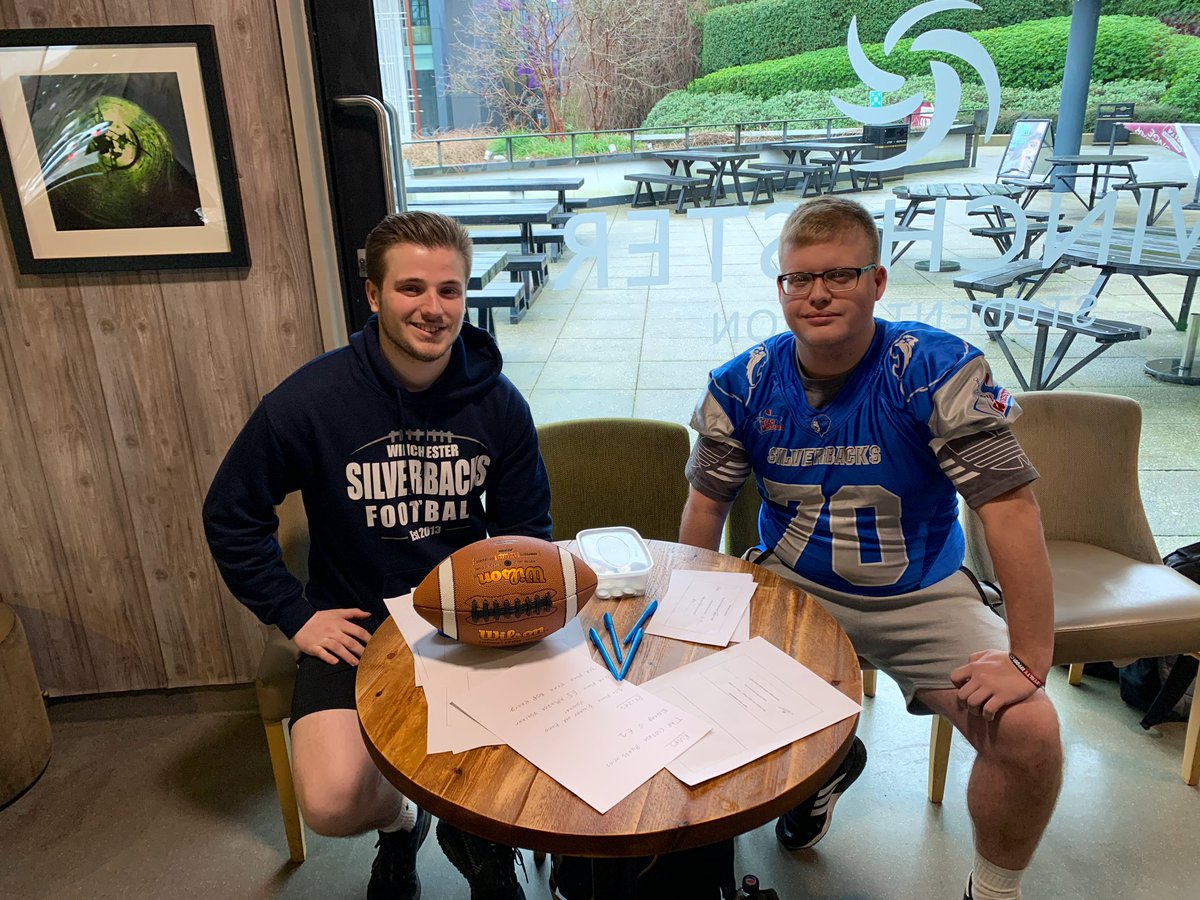 WinchesterVPact's tweet photo. @UoWSilverbacks RAG Week fundraiser😍Come and enter their SUPERBOWL SWEEPSTAKE!! There are some super good prizes on offer for the top 3 winners🎟💷#RAGWEEK #SuperBowl https://t.co/lEFBh5XU67