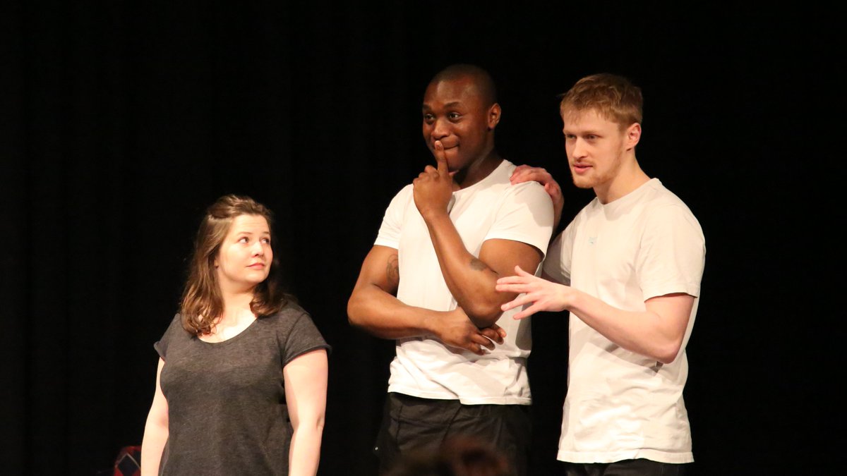 NCCEpping_'s tweet image. Thank you to @SenseAssembly for giving our students a sneak preview of their new show 'Numb'! 
The show tackles the current crisis of male suicide and depression, with the audience placed at the heart of the fight 👊
The show will be opening at @VAULTFestival tomorrow! 🎭