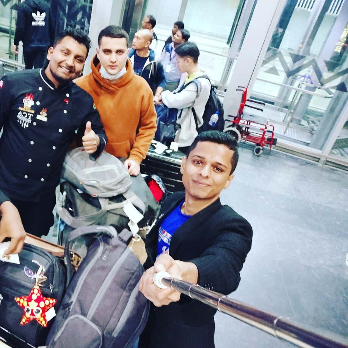 Ankit03233638's tweet photo. Team TurkeyWelcome To Kolkata
#iihmbest3years #YCO2020 #Sustainability #UNsdg #BiggestCulinaryCompetition @subornobose @IIHMHOTELSCHOOL 
#Turkey https://t.co/bjQja5H8m5