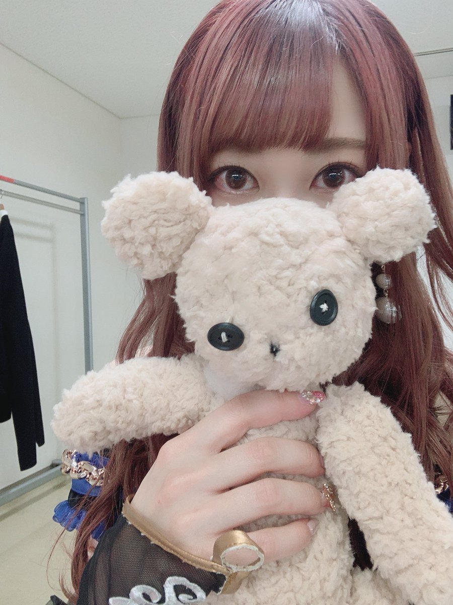 もものはるな 燐舞曲 のフラスタありがとうございました 燐舞曲ブルー素敵なイラスト まで 皆さまの想いがうれしかったです 東京テディベアで抱っこしていたクマはつんぴのお友達に作っていただきました 急なお話だったのに本当に感謝です たくさんの方 もものはるな 燐舞曲 のフラスタありがとうございました 燐舞曲ブルー素敵なイラスト まで 皆さまの想いがうれしかったです 東京テディベアで抱っこしていたクマはつんぴのお友達に作っていただきました 急なお話だったのに本当に感謝です たくさんの方